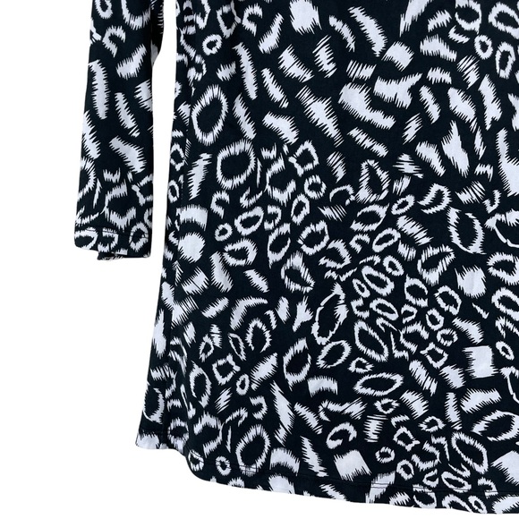 NWT Carrè Noir Quarter-Zip Pull-Over Cheetah Black White Spandex 3/4-Sleeve S/P - Picture 2 of 16